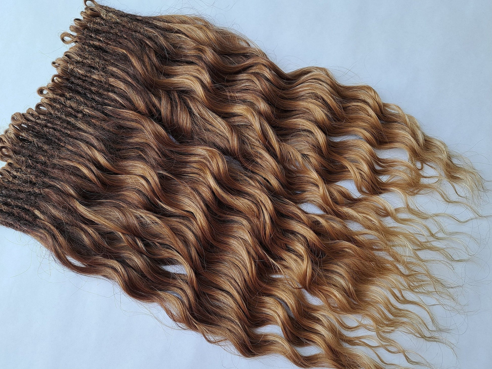 Body Wave Hybrid Locks - Curly Dreads / Wavy Locs / Brushable factory curls made to order in your colour choice!