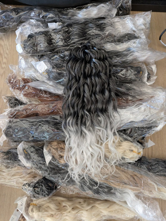 YXCherish Factory Curled Synthetic Hair x 21
