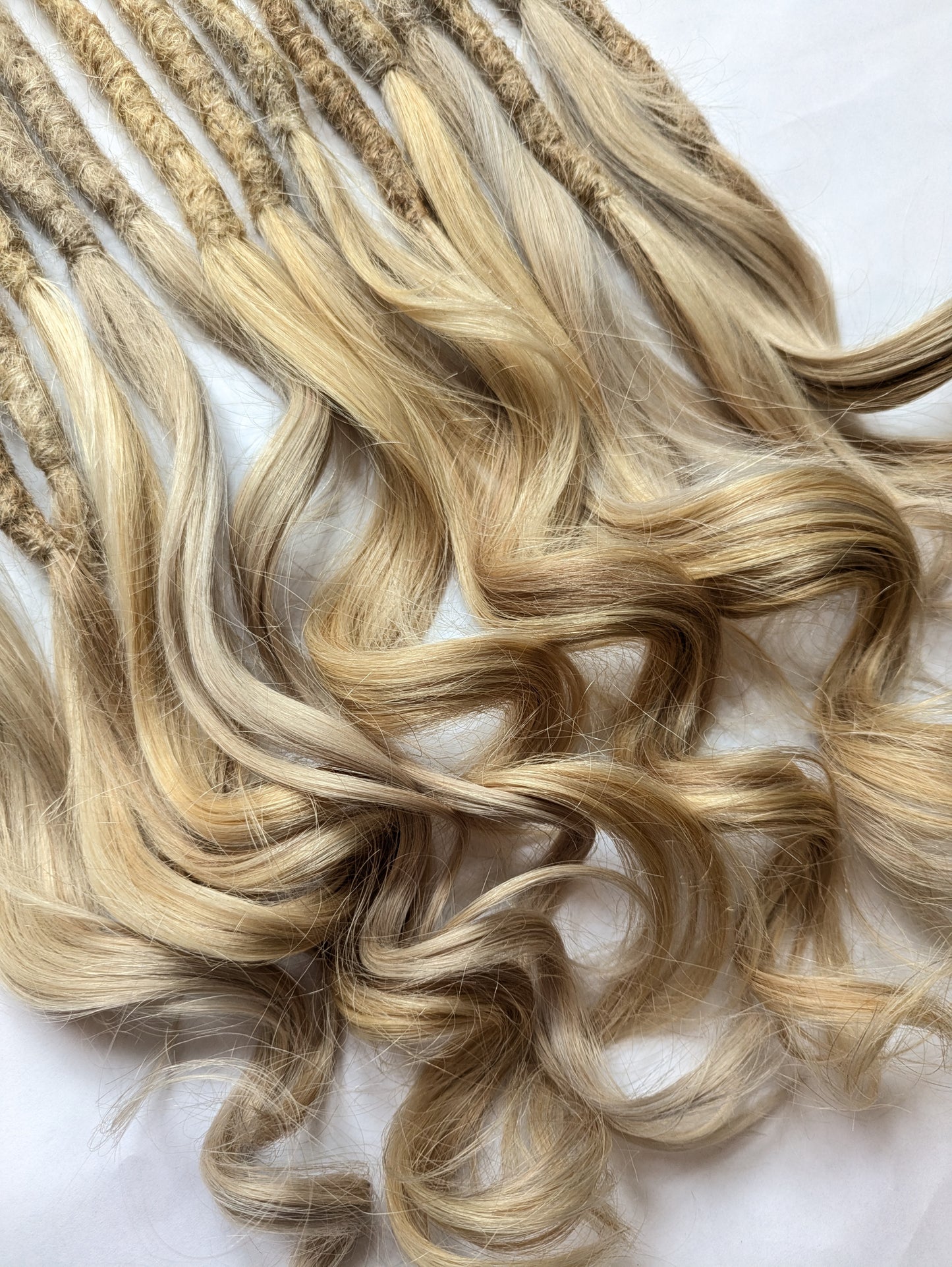 Ready to Ship! Mixed Blonde Human Hair Hybrid Locks