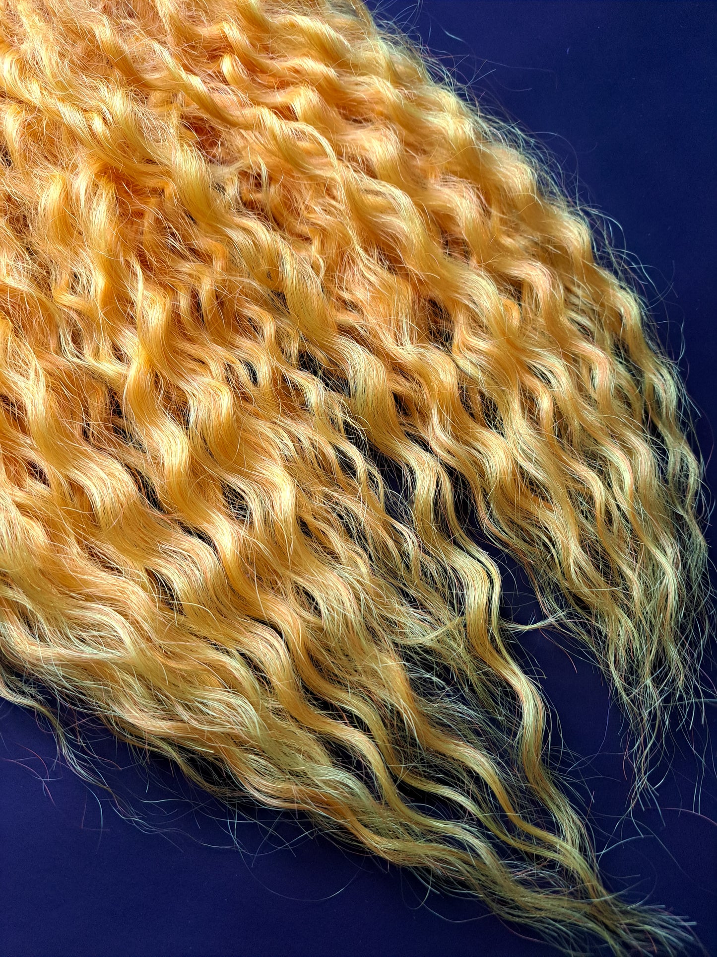 READY TO SHIP! Apricot Yellow Hybrid Locks - Full head of 45 x DE