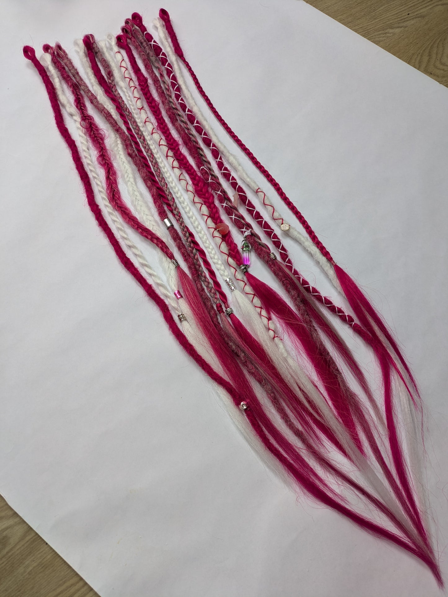 Be My Valentine 💖 READY TO SHIP dreadlock accent set white and cherry blossom pink 🌸 dreads braids. 15 x single ended braid in extensions.High Quality Crochet made with Henlon.