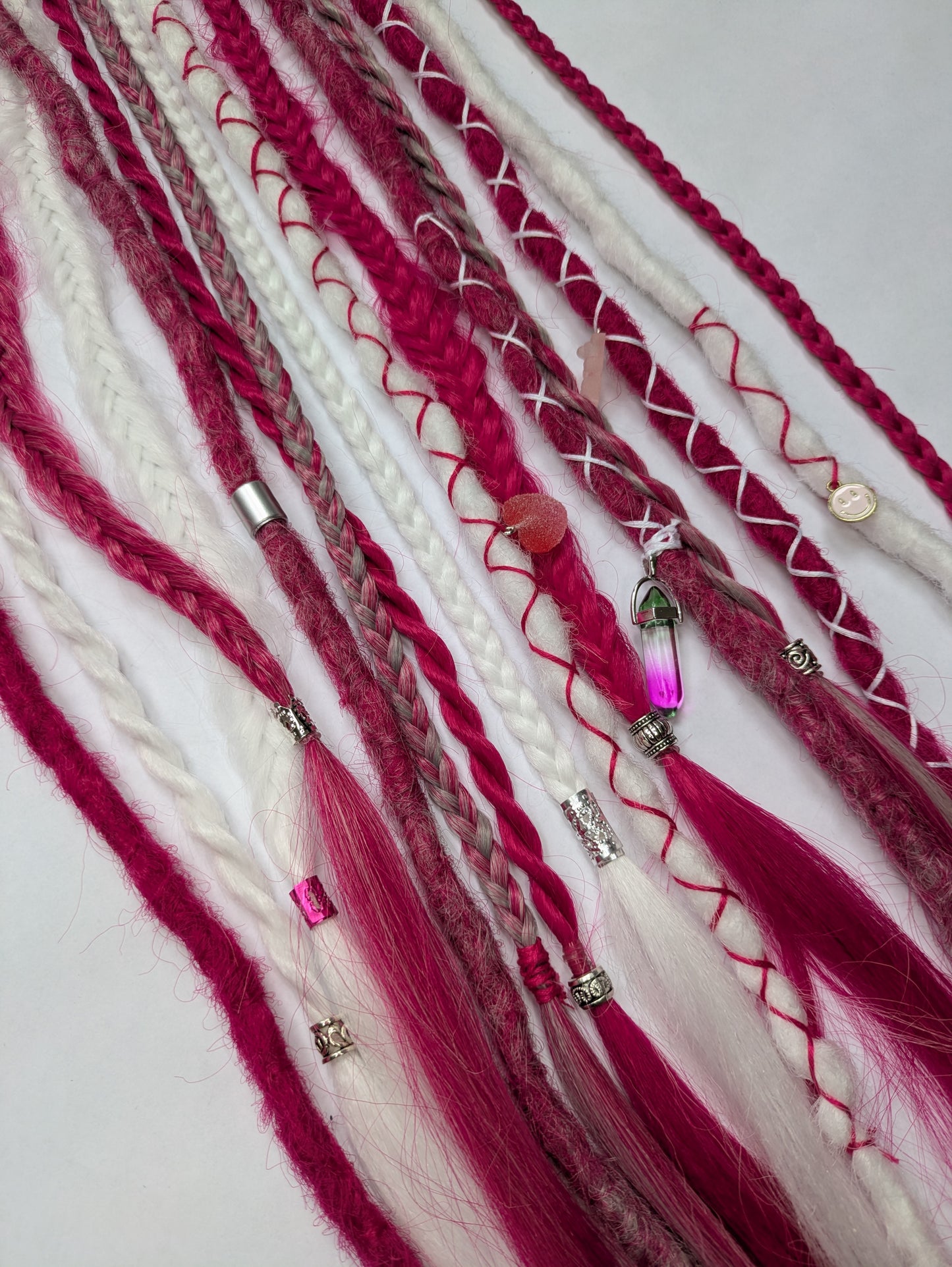 Be My Valentine 💖 READY TO SHIP dreadlock accent set white and cherry blossom pink 🌸 dreads braids. 15 x single ended braid in extensions.High Quality Crochet made with Henlon.