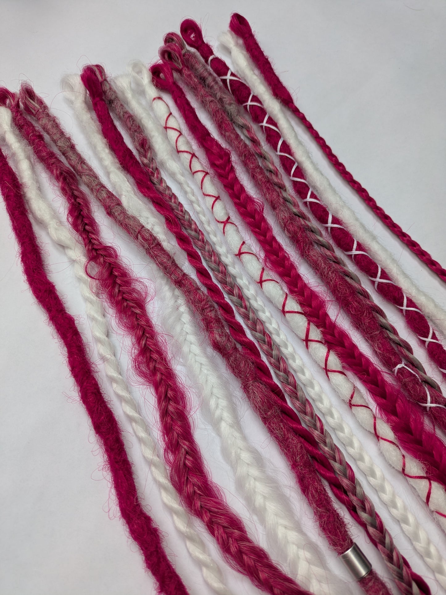 Be My Valentine 💖 READY TO SHIP dreadlock accent set white and cherry blossom pink 🌸 dreads braids. 15 x single ended braid in extensions.High Quality Crochet made with Henlon.