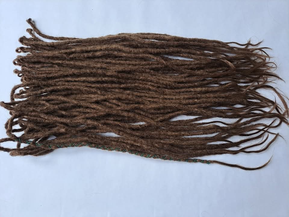 READY TO SHIP Preloved full head of light brown brunette synthetic braid in Dreadlocks made with henlon